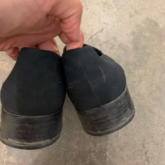 Prada Women's Elegant Black Flats - Picture 6 of 8